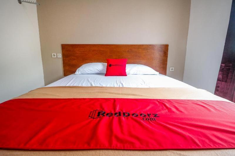 Urbanview Hotel Ava Banjarmasin By Reddoorz Habitación foto